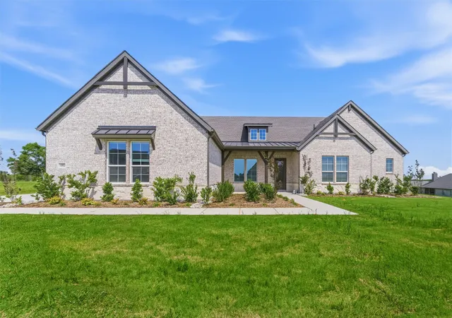 Homes for sale in Van Alstyne, TX | 1003 Webb Ct, Van Alstyne, TX 75495 | MLS# 21115003