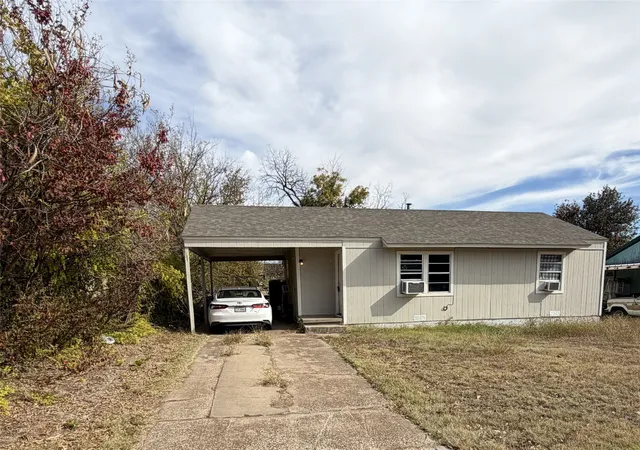 Photo 1 of Sale Pending at 2223 Kimberly Ln, Wichita Falls, TX 76301 | MLS# 21115263 | Listing updated on 2026-07-22