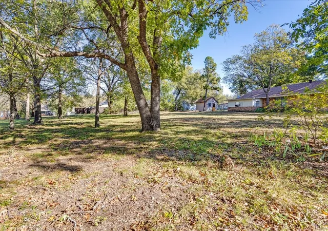 Homes for sale in Denison, TX | 603 W Star St, Denison, TX 75020 | MLS# 21105387