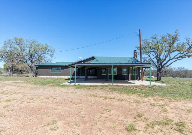 Photo 4 of Single family home for sale at 15100 Cr 129, Brownwood, TX 76801 | MLS# 21114417 | Listing updated on 2026-08-19