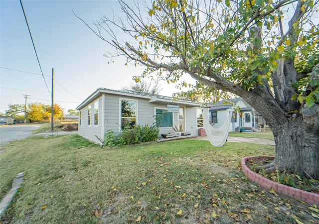 Homes for sale in Breckenridge, TX | 801 W Wheeler St, Breckenridge, TX 76424 | MLS# 21114922