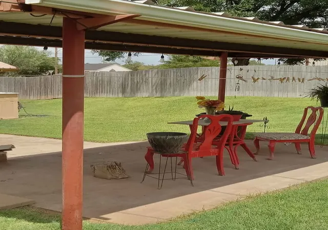 Homes for sale in Rotan, TX | 408 E Johnston St, Rotan, TX 79546 | MLS# 21116844