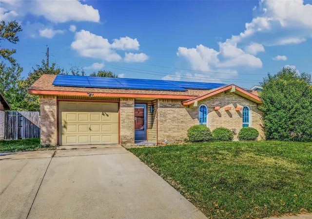 Homes for sale in Rowlett, TX | 6317 Locust St, Rowlett, TX 75089 | MLS# 21108743
