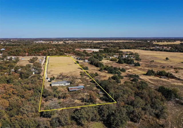 Photo 2 of Sale Pending at 738 Orchard Rd, Bowie, TX 76230 | MLS# 21116248 | Listing updated on 2026-07-21
