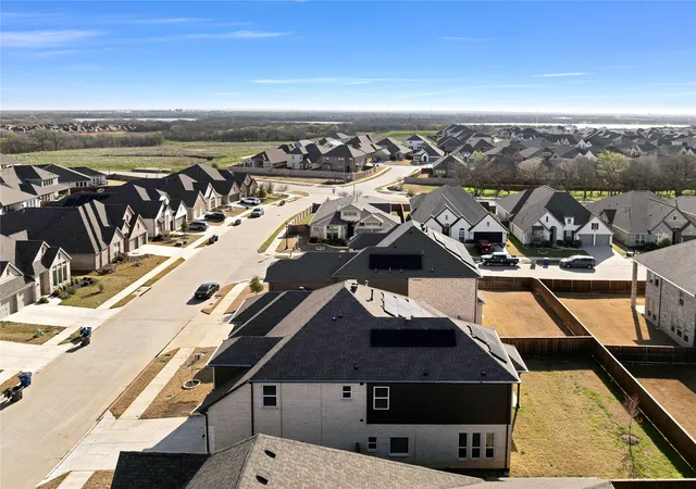 Homes for sale in Little Elm, TX | 341 Oak Hollow Way, Little Elm, TX 75068 | MLS# 21115326