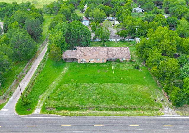 Homes for sale in Richland, TX | 604 W Main St, Richland, TX 76681 | MLS# 21117476