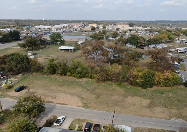 Photo 4 of Land for sale at 6019 Mccullar St, Haltom City, TX 76117 | MLS# 21118023 | Listing updated on 2026-08-17