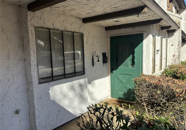 Photo 3 of Townhouse for sale at 774 Highland Square Dr, Shreveport, LA 71107 | MLS# 21116676 | Listing updated on 2026-07-16