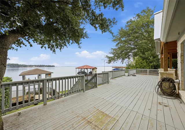 Homes for sale in Trinidad, TX | 107 Ellen Ln, Trinidad, TX 75163 | MLS# 21118461