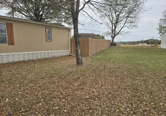 Photo 3 of Manufactured home for sale at 119 Still Water St, Gun Barrel City, TX 75156 | MLS# 21117864 | Listing updated on 2026-07-18