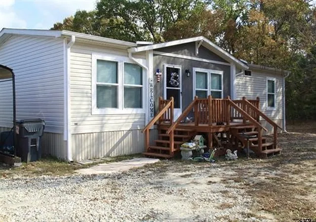 Photo 4 of Manufactured home for sale at 285 C R 2262, Mineola, TX 75773 | MLS# 21118602 | Listing updated on 2026-08-20