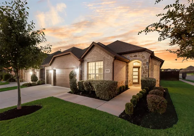 Photo 1 of Single family home for sale at 2997 Black Hills Blvd, Heath, TX 75126 | MLS# 21119349 | Listing updated on 2026-08-24