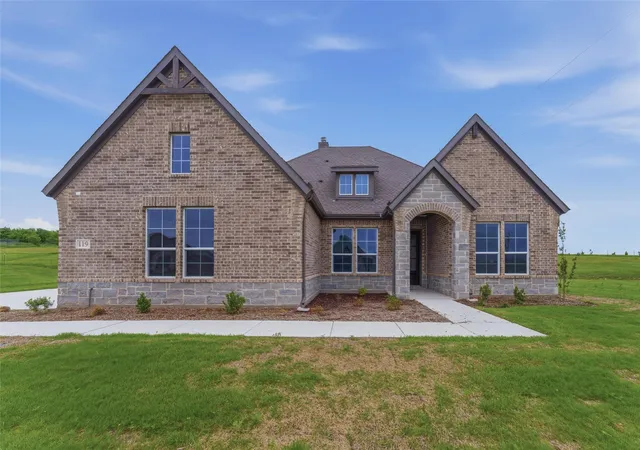 Homes for sale in Decatur, TX | 119 Hillview Trl, Decatur, TX 76234 | MLS# 21119470
