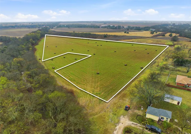 Land for sale at Tbd E Travis St, Italy, TX 76651 | MLS# 21119513