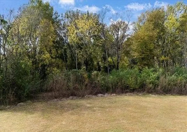 Photo 1 of Land for sale at 511 Baker St, Lindale, TX 75771 | MLS# 21119529 | Listing updated on 2026-09-28