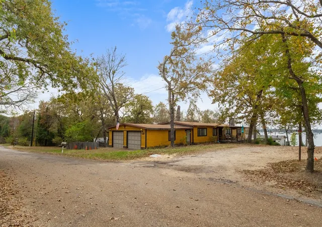 Homes for sale in Malakoff, TX | 14415 Melrick Blvd, Malakoff, TX 75148 | MLS# 21116504