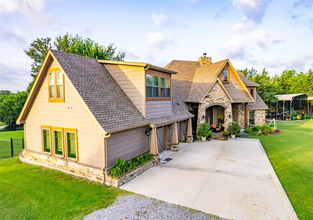 Photo 2 of Single family home for sale at 3300 Rigsby Ln, Celina, TX 75009 | MLS# 21120610 | Listing updated on 2026-08-22