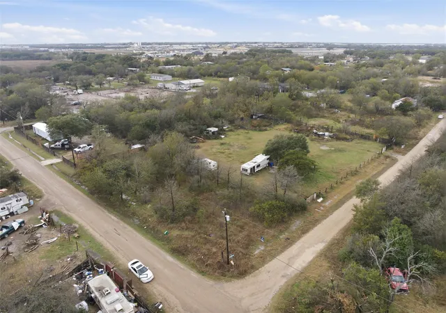 Photo 3 of Land for sale at 216 Melondale Dr, Elm Mott, TX 76640 | MLS# 21120649 | Listing updated on 2026-07-14