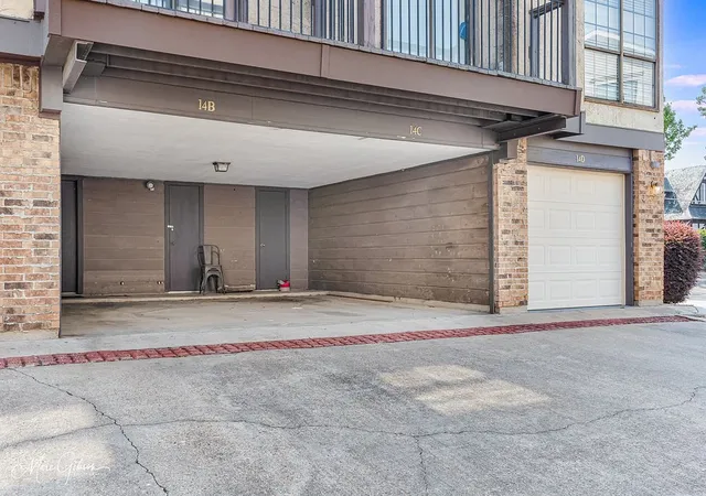 Photo 1 of Condo for sale at 3100 Fairfield Ave #14 C, Shreveport, LA 71104 | MLS# 21120866 | Listing updated on 2026-07-23