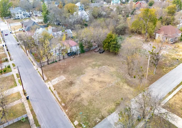 Photo 2 of Land for sale at 1908 Gibbons St, Greenville, TX 75401 | MLS# 21121173 | Listing updated on 2026-09-18