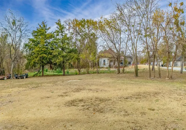 Photo 4 of Land for sale at 1908 Gibbons St, Greenville, TX 75401 | MLS# 21121173 | Listing updated on 2026-09-18
