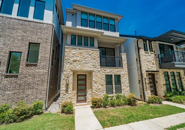 Homes for sale in Dallas, TX | 8106 Fallston Ct, Dallas, TX 75231 | MLS# 21120863