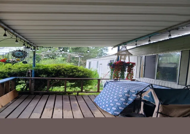 Homes for sale in Gladewater, TX | 1103 Long St, Gladewater, TX 75647 | MLS# 21121938