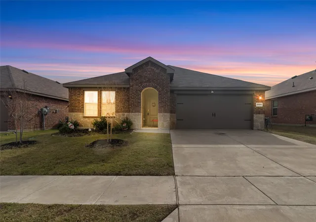 Photo 1 of Single family home for sale at 2928 Roper St, Royse City, TX 75189 | MLS# 21122018 | Listing updated on 2026-08-17