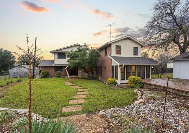 Photo 1 of Single family home for sale at 202 S Santa Fe St, Wolfe City, TX 75496 | MLS# 21122242 | Listing updated on 2026-07-17