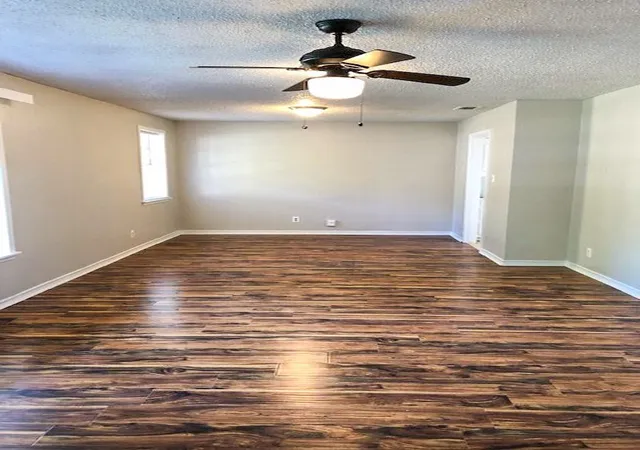 Photo 3 of Single family home for sale at 901 Downing St, Forney, TX 75126 | MLS# 21121279 | Listing updated on 2026-09-22
