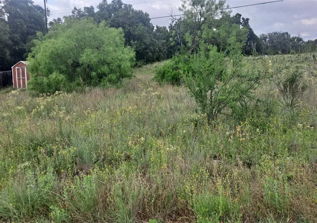 Photo 1 of Sale Pending at 6958 Lovers Ln, Brownwood, TX 76801 | MLS# 21123756 | Listing updated on 2026-08-17