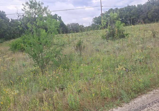Photo 2 of Sale Pending at 6958 Lovers Ln, Brownwood, TX 76801 | MLS# 21123756 | Listing updated on 2026-08-17