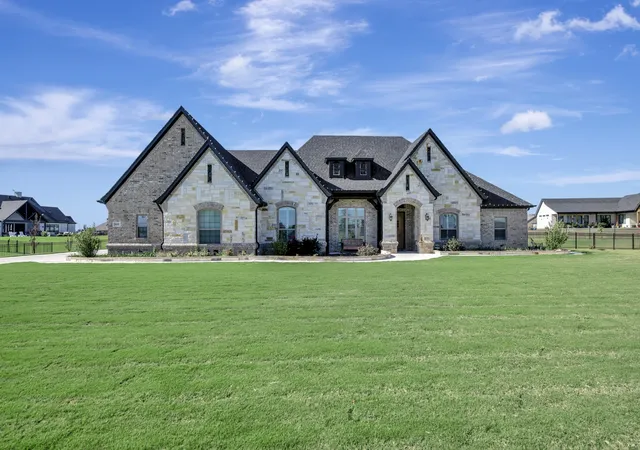 Photo 1 of Sale Pending at 3800 Ridge Point Dr, Argyle, TX 76226 | MLS# 21120065 | Listing updated on 2026-07-22