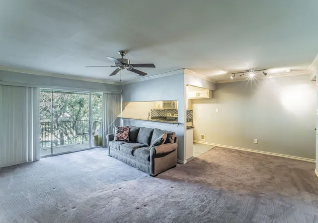 Photo 3 of Sale Pending at 526 E Avenue J #C, Grand Prairie, TX 75050 | MLS# 21124303 | Listing updated on 2026-07-10