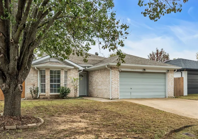 Photo 1 of Sale Pending at 1725 Gainsborough Way, Fort Worth, TX 76134 | MLS# 21124634 | Listing updated on 2026-08-28