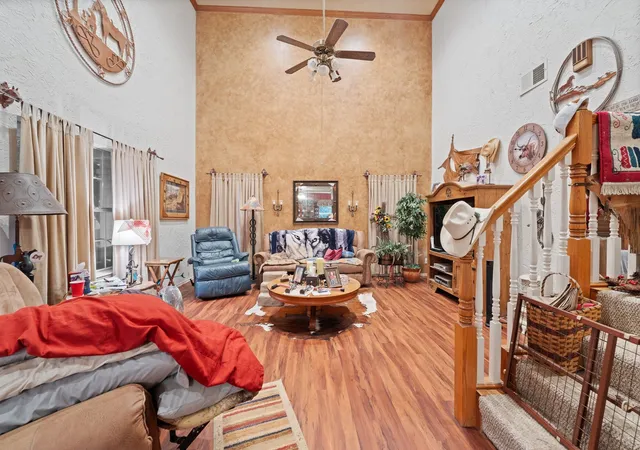 Photo 4 of Single family home for sale at 3500 Trails End Rd, Burleson, TX 76028 | MLS# 21120905 | Listing updated on 2026-07-08