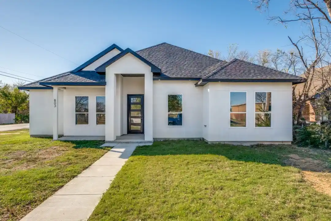 Photo 1 of Sale Pending at 803 Rayenell Ave, Dallas, TX 75217 | MLS# 21124135 | Listing updated on 2026-05-18