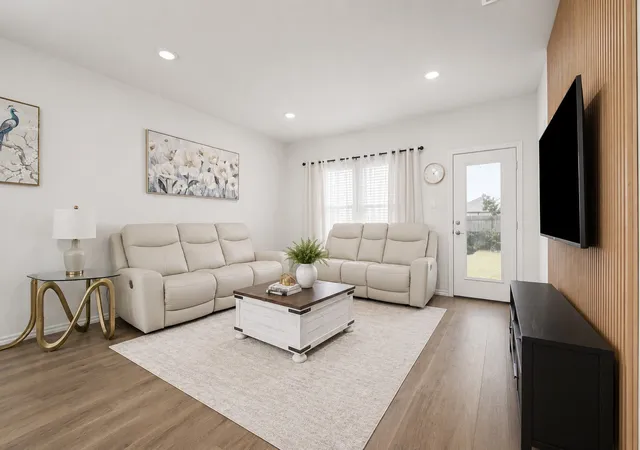 Photo 2 of Single family home for sale at 1301 Draper Ln, Forney, TX 75126 | MLS# 21122688 | Listing updated on 2026-08-24