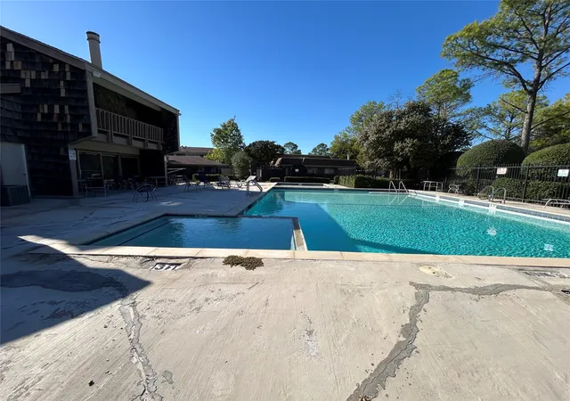 14th image of 4304 Westminster Dr, Irving, TX 75038 | MLS# 21124536