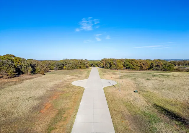 25th image of 10217 Belle Oak Ct, Burleson, TX 76028 | MLS# 21120262