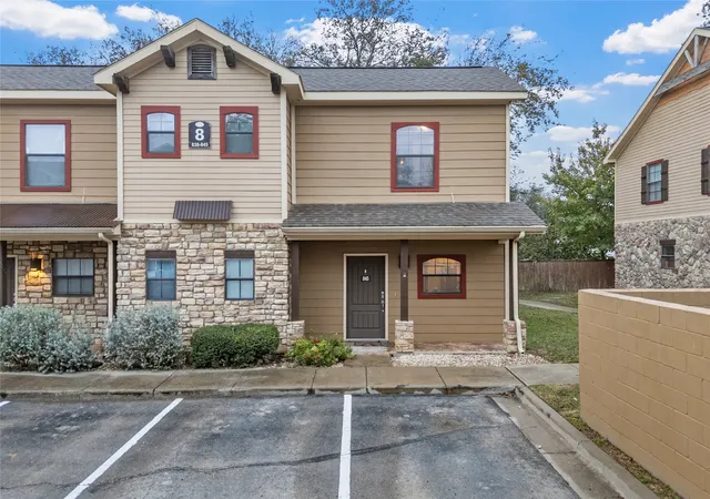 Photo 1 of Condo for sale at 2410 S 2nd St #845, Waco, TX 76706 | MLS# 21124509 | Listing updated on 2026-09-20