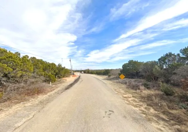 Photo 3 of Sale Pending at 1420 Ridgeview Cir, Granbury, TX 76048 | MLS# 21121434 | Listing updated on 2026-10-05