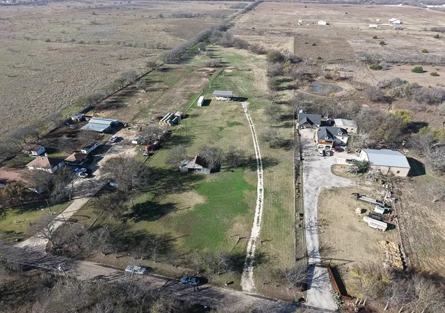 Homes for sale in Joshua, TX | 8421 County Road 1014, Joshua, TX 76058 | MLS# 21127223