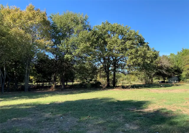Homes for sale in Kemp, TX | 1310 Timber Creek, Kemp, TX 75143 | MLS# 21127238