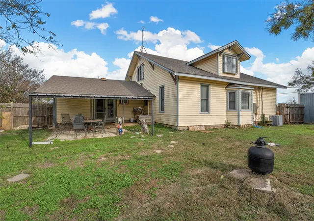 Homes for sale in Meridian, TX | 306 S Cleveland, Meridian, TX 76665 | MLS# 21123563