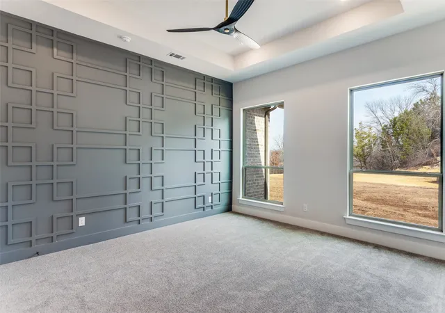 Photo 3 of Single family home for sale at 521 Aermotor Loop, Weatherford, TX 76085 | MLS# 21125360 | Listing updated on 2026-08-31