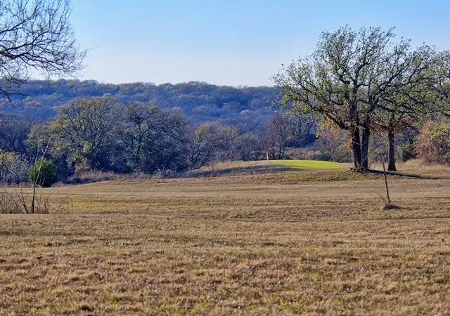 Homes for sale in Nocona, TX | 141 Diamond Oaks Dr, Nocona, TX 76255 | MLS# 21128057