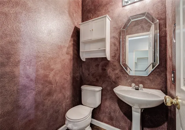Photo 3 of Sale Pending at 1036 Cottonbelt Dr, Saginaw, TX 76131 | MLS# 21128252 | Listing updated on 2026-08-29