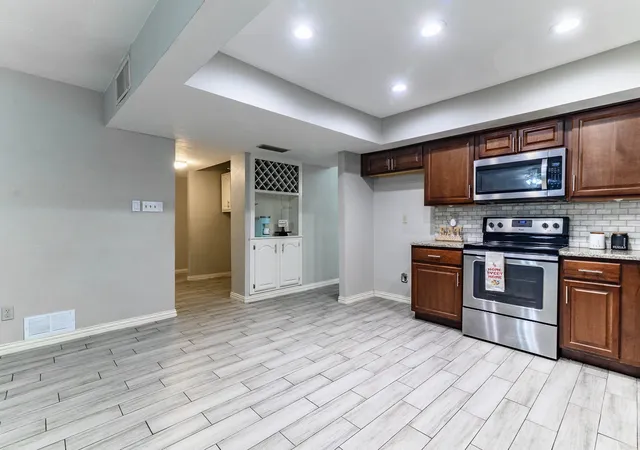 4th image of 3510 Chamberland Dr, Arlington, TX 76014 | MLS# 21128263