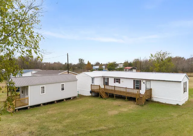 Homes for sale in Point, TX | 1304 Rs County Road 1530, Point, TX 75472 | MLS# 21128193